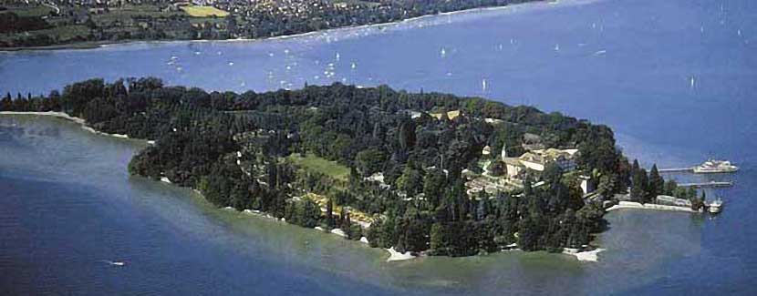 Foto: Mainau GmbH – Blick auf die Blumeninsel Mainau im Überlinger See